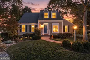 11800 Briar Mill Ln, Reston, VA 20194 - Photo 6