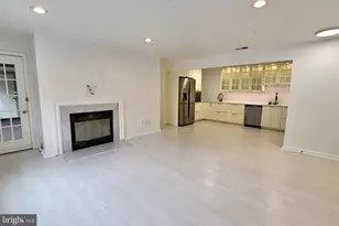 11717 Karbon Hill Ct, Reston, VA 20191 - Photo 1