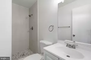 10272 Colony Park Dr, Fairfax, VA 22032 - Photo 26