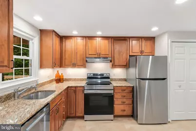 5038 Kenerson Drive, Fairfax, VA 22032 - Photo 14