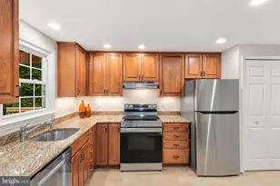 5038 Kenerson Dr, Fairfax, VA 22032 - Photo 14