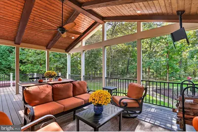 5861 Saddle Downs Place, Centreville, VA 20120 - Photo 46