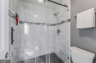 3198 Kinross Cir, Herndon, VA 20171 - Photo 28