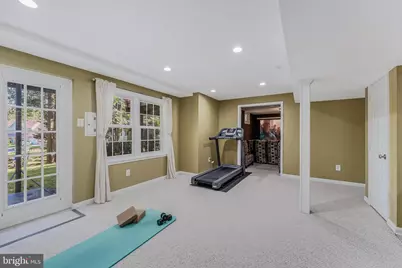 3198 Kinross Circle, Herndon, VA 20171 - Photo 42