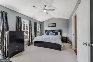 3198 Kinross Cir, Herndon, VA 20171 - Photo 22