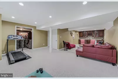 3198 Kinross Circle, Herndon, VA 20171 - Photo 40