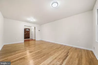 8324 Epinard Court, Annandale, VA 22003 - Photo 12