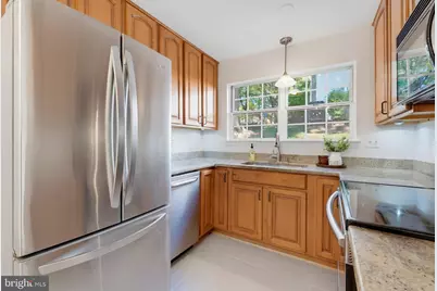 12110 Green Ledge Court #3, Fairfax, VA 22033 - Photo 18