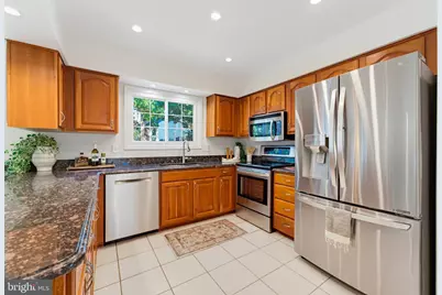 701 Tamani Drive, Herndon, VA 20170 - Photo 14
