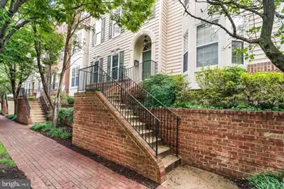 8850 Ashgrove House Lane #101, Vienna, VA 22182 - Photo 36