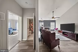 11575 Cavalier Landing Ct, Fairfax, VA 22030 - Photo 24