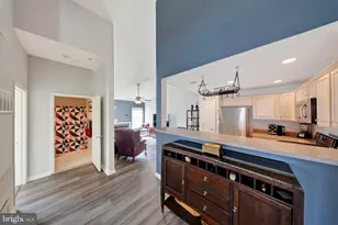 11575 Cavalier Landing Ct, Fairfax, VA 22030 - Photo 16