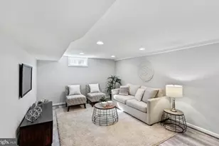 2921 Johnson Rd, Falls Church, VA 22042 - Photo 12