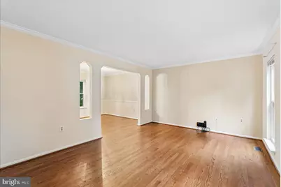 13126 Thornapple Place, Herndon, VA 20171 - Photo 6