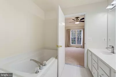 2295 Village Crossing Road #304, Falls Church, VA 22043 - Photo 28