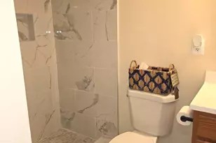 13012 New Austin Ct, Herndon, VA 20171 - Photo 12