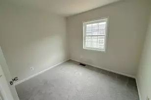5305 Anchor Ct, Fairfax, VA 22032 - Photo 16