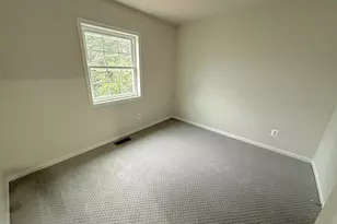 5305 Anchor Ct, Fairfax, VA 22032 - Photo 18