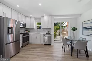 5924 Edgehill Ct, Alexandria, VA 22303 - Photo 8