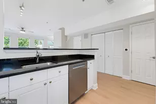 2791 Centerboro Dr, Vienna, VA 22181 - Photo 12