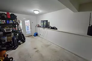 7420 Heatherfield Ln, Alexandria, VA 22315 - Photo 32