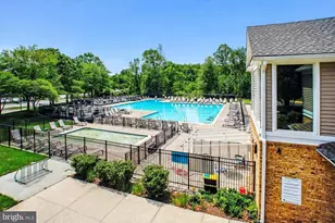 7420 Heatherfield Ln, Alexandria, VA 22315 - Photo 2
