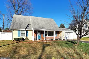 4214 Middle Ridge Dr, Fairfax, VA 22033 - Photo 1