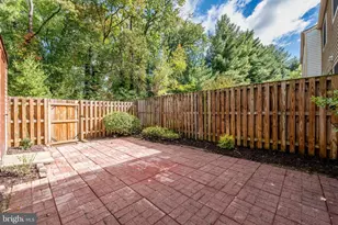 8321 Brockham Dr, Alexandria, VA 22309 - Photo 22