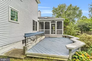 2608 Chriswell Pl, Herndon, VA 20171 - Photo 50