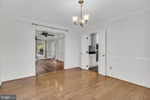 2608 Chriswell Pl, Herndon, VA 20171 - Photo 12