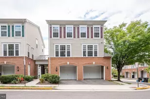 7055 Huntley Run Pl, Alexandria, VA 22306 - Photo 2