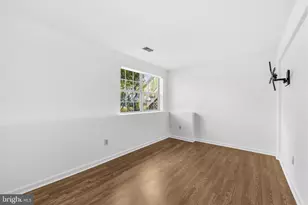 14234 Autumn Cir, Centreville, VA 20121 - Photo 24