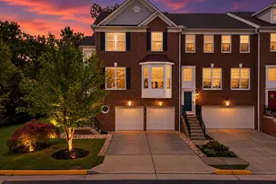 5073 Sapphire Sky Ln, Centreville, VA 20120 - Photo 2