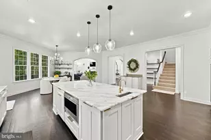 2583 Vintage Crest Ln, Oakton, VA 22124 - Photo 32
