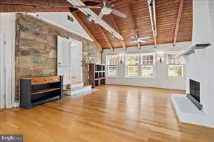 6410 Potomac Ave, Alexandria, VA 22307 - Photo 12