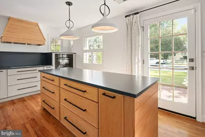 6410 Potomac Avenue, Alexandria, VA 22307 - Photo 20