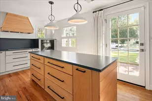6410 Potomac Ave, Alexandria, VA 22307 - Photo 20