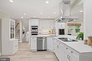 515 Woodland Ct NW, Vienna, VA 22180 - Photo 26