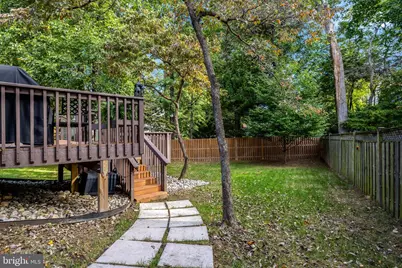 515 Woodland Court NW, Vienna, VA 22180 - Photo 8