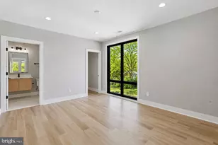 6913 Berkeley St, Falls Church, VA 22043 - Photo 44