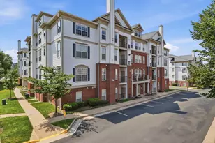 11565 Cavalier Landing Ct, Fairfax, VA 22030 - Photo 30