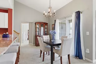 11565 Cavalier Landing Ct, Fairfax, VA 22030 - Photo 6