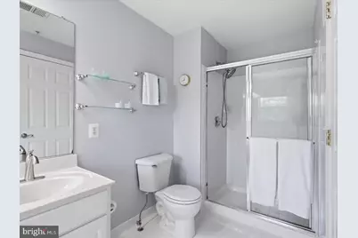 11565 Cavalier Landing Court #401, Fairfax, VA 22030 - Photo 18
