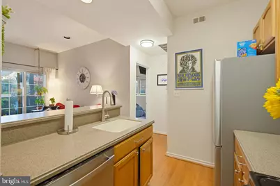 12160 Penderview Lane #1707, Fairfax, VA 22033 - Photo 6