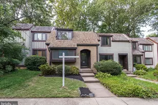 1502 Farsta Ct, Reston, VA 20190 - Photo 1