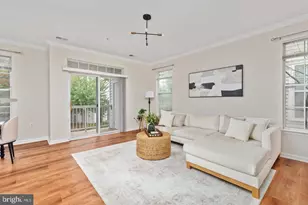 13151 Marcey Creek Rd, Herndon, VA 20171 - Photo 4