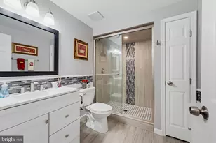 6153 Lucas Pond Ct, Burke, VA 22015 - Photo 34