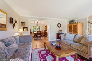 6153 Lucas Pond Ct, Burke, VA 22015 - Photo 10