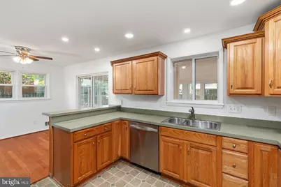 14717 Lock Drive, Centreville, VA 20120 - Photo 8