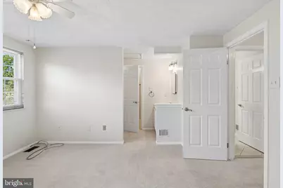 10304 Granite Creek Lane, Oakton, VA 22124 - Photo 32